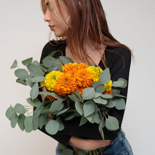 Marigold Yellow Yellow flowers - fresh-cut flowers by Bloomingmore - ideal for weddings and floral events