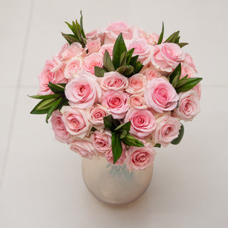 Luxe Blossom Bouquet - Pink Pink flowers - fresh-cut flowers by Bloomingmore - ideal for weddings and floral events