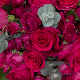 Opulent Blossom Bouquet - Hot pink Pink flowers - fresh-cut flowers by Bloomingmore - ideal for weddings and floral events