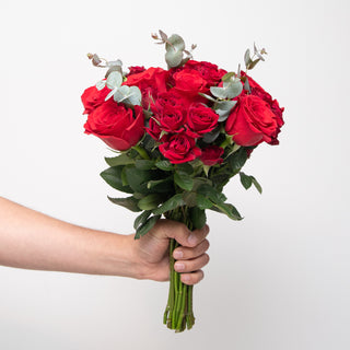 Opulent Blossom Bouquet - Red Red flowers - fresh-cut flowers by Bloomingmore - ideal for weddings and floral events
