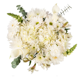 white flowers bouquet