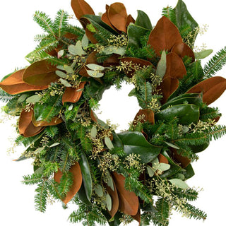 Classy Christmas Wreath Green flowers - fresh-cut flowers by Bloomingmore - perfect for gifting or decoration