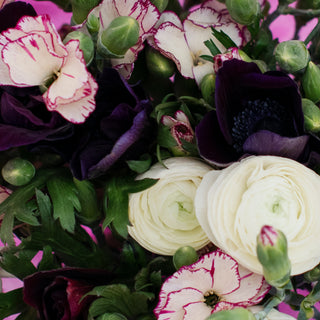 Don't be Ranunculus (; Bouquet Don't flowers - fresh-cut flowers by Bloomingmore - ideal for weddings and floral events