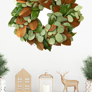 Tis The Season Wreath Green flowers - fresh-cut flowers by Bloomingmore - perfect for gifting or decoration