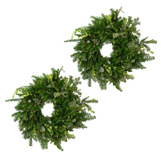 Very Merry Wreath Green flowers - fresh-cut flowers by Bloomingmore - perfect for gifting or decoration